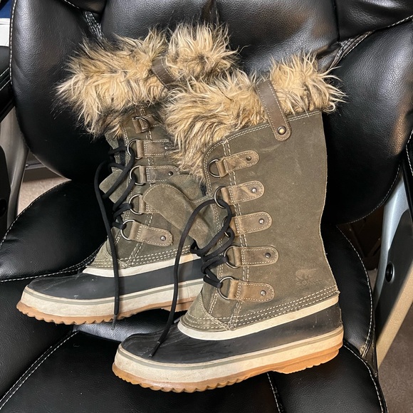 Sorel Joan of Arctic Tall Winter Boots size 7 US 38 EU - Picture 2 of 6